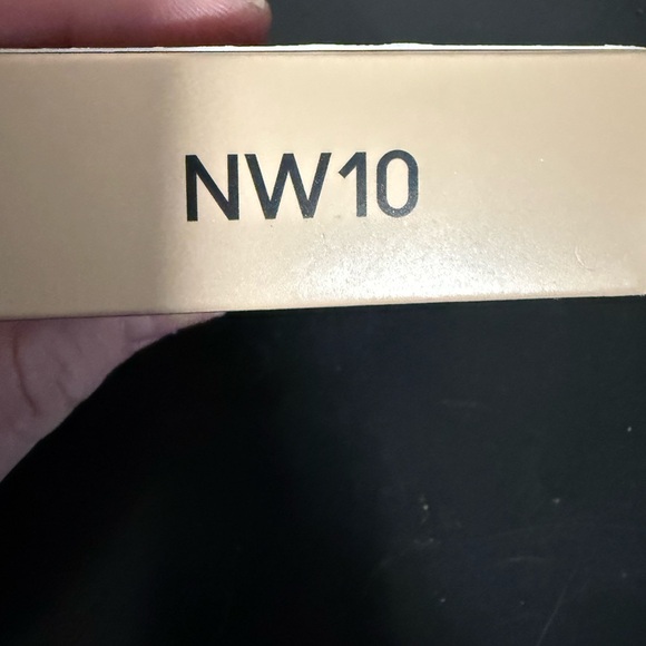 MAC Cosmetics Studio Fix Powder Plus Foundation - Picture 2 of 4